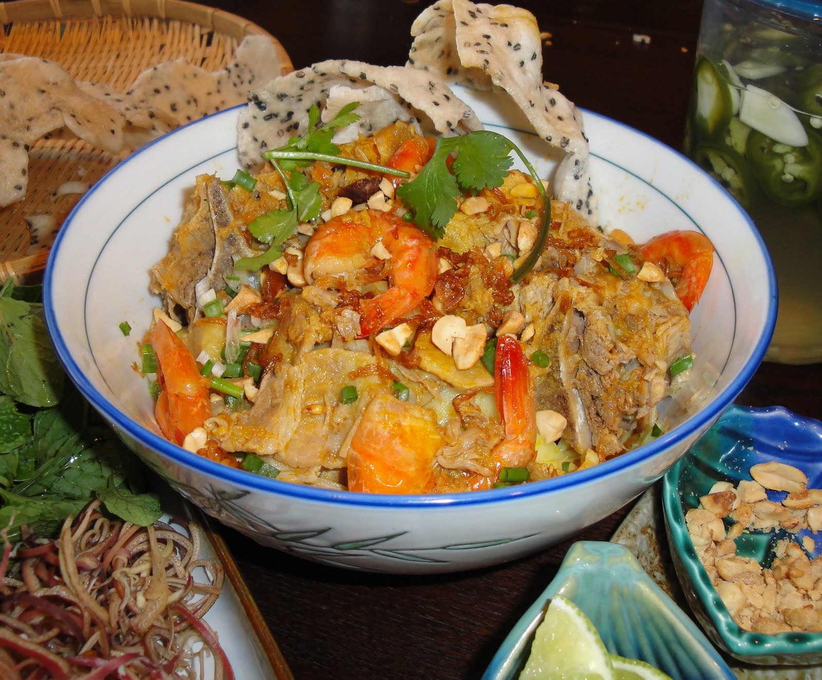 Vietnamese Quang Noodle (Mi Quang) - Vietnam Food - Vietnamese Recipes