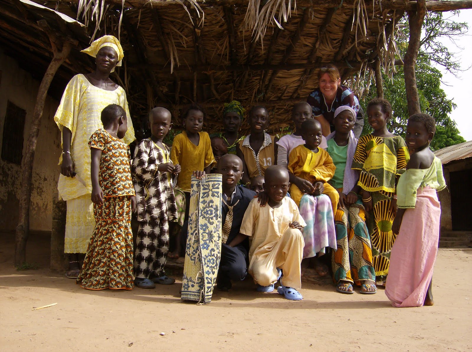 [Me+with+a+Gambian+family.jpg]