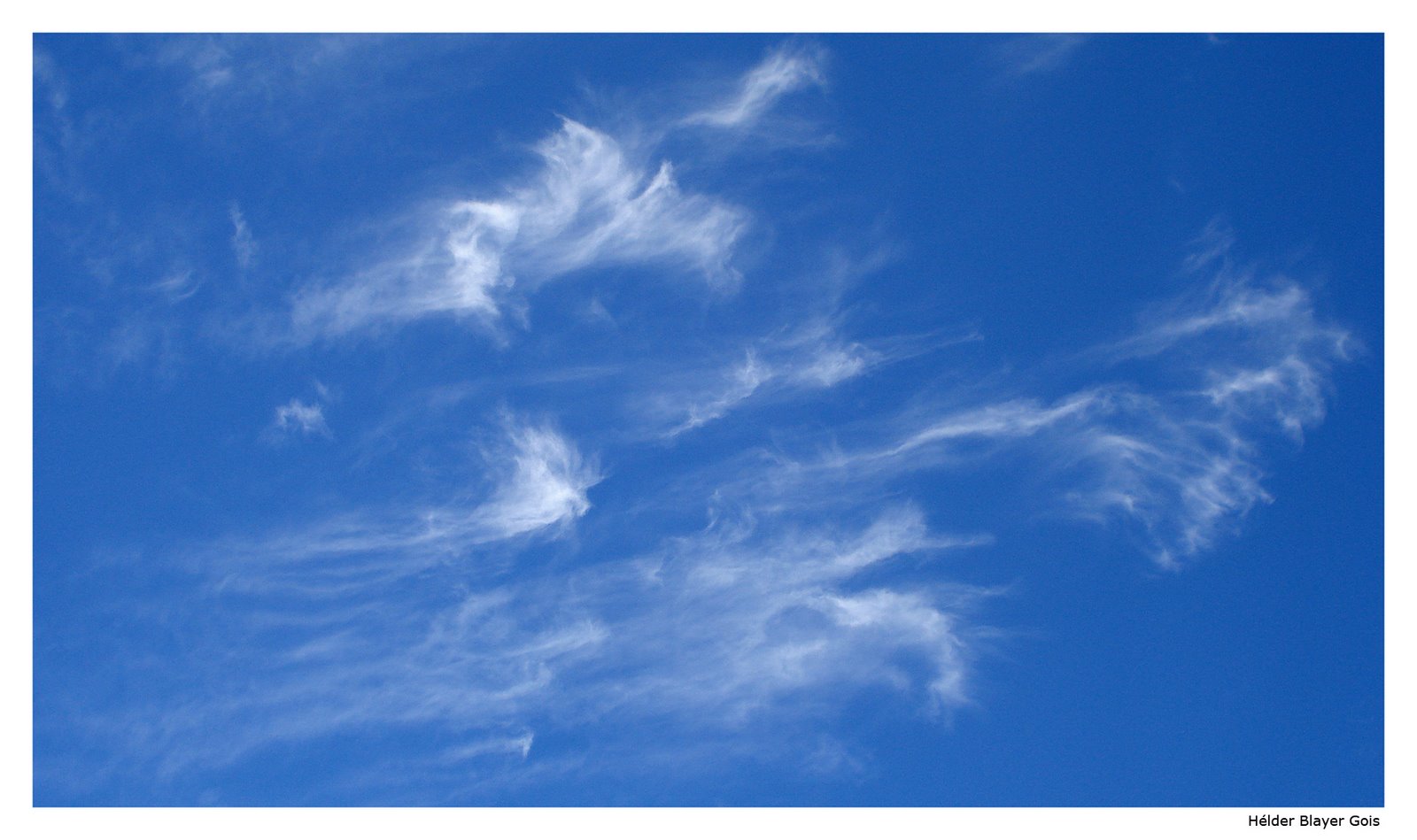 [08-06-27windclouds.jpg]