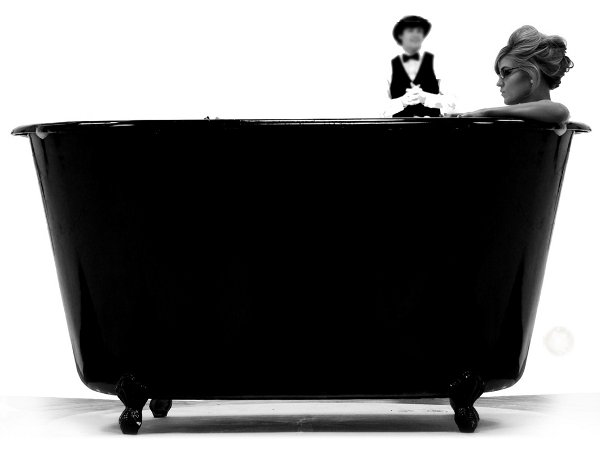[09112301_obvious.pt_mgardot.jpg]
