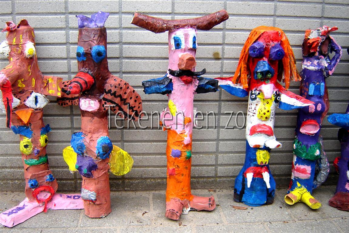 len van papier mache tekenen en zo trotse totempalen len van papier mache tekenen en zo trotse totempalen