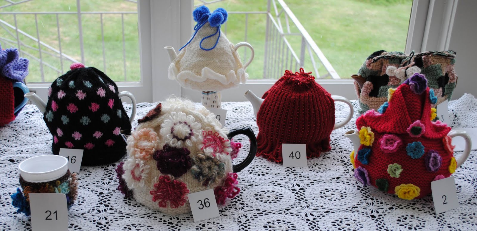 Epping Weavers Embroiderers & Spinners Tea Cosy & Tea Pot Exhibition
