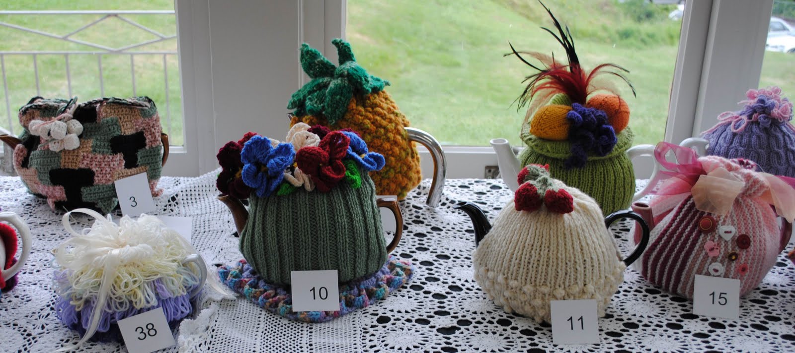 Epping Weavers Embroiderers & Spinners Tea Cosy & Tea Pot Exhibition