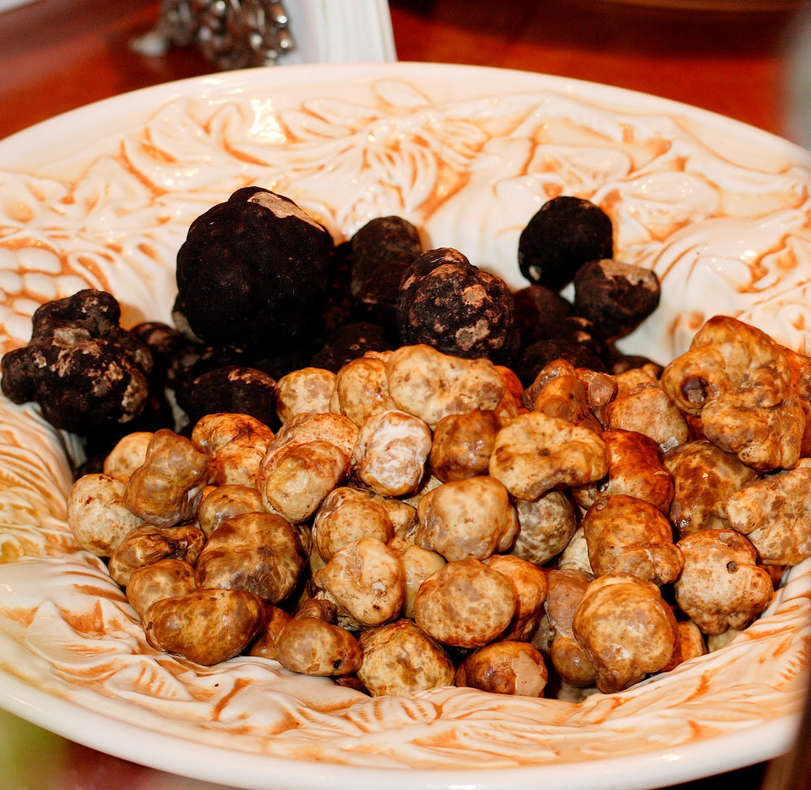 [Truffle+closeup.JPG]