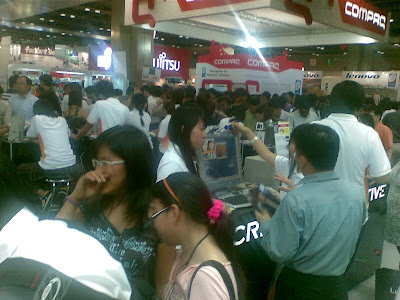 Creative Booth Setup @ IT Show 2008