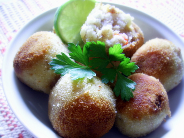 [bolinhos-atum2.JPG]