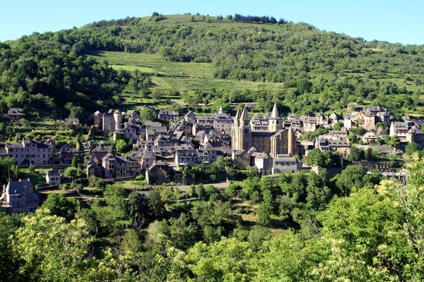 [Conques1.JPG]