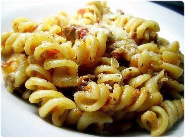 [Jools-pasta.JPG]
