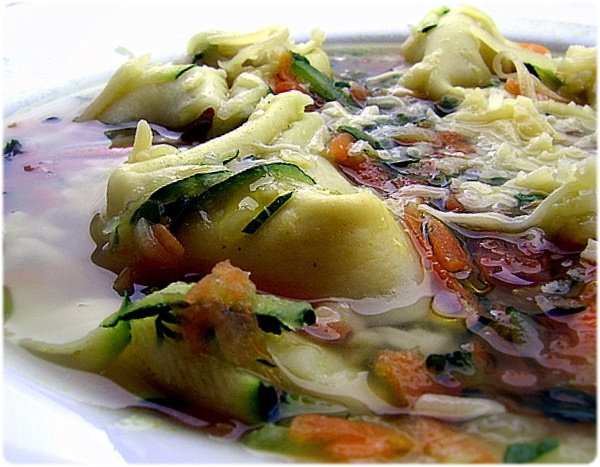 [sopa-tortellini.JPG]
