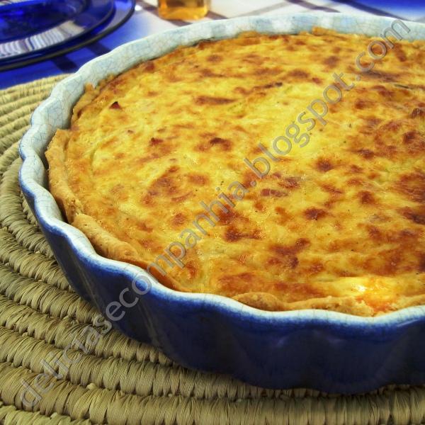 [tarte_de_cebolas_+e_+bacon_final.JPG]