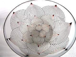 プロフェッショナルガラス部門作品　曲線が綺麗