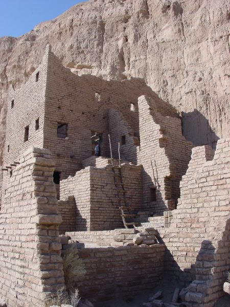 [JS.DSC00008.JPG]