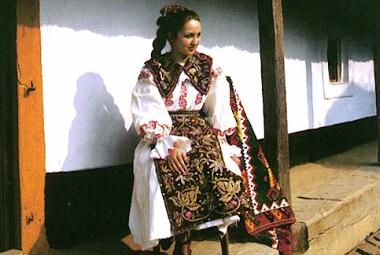 TulceaCostumes.jpg