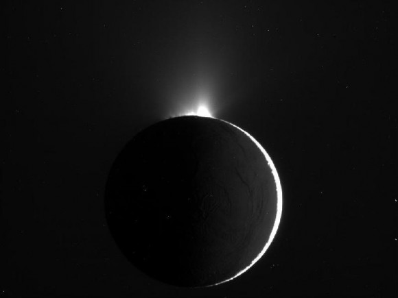 [enceladus-580x435.jpg]
