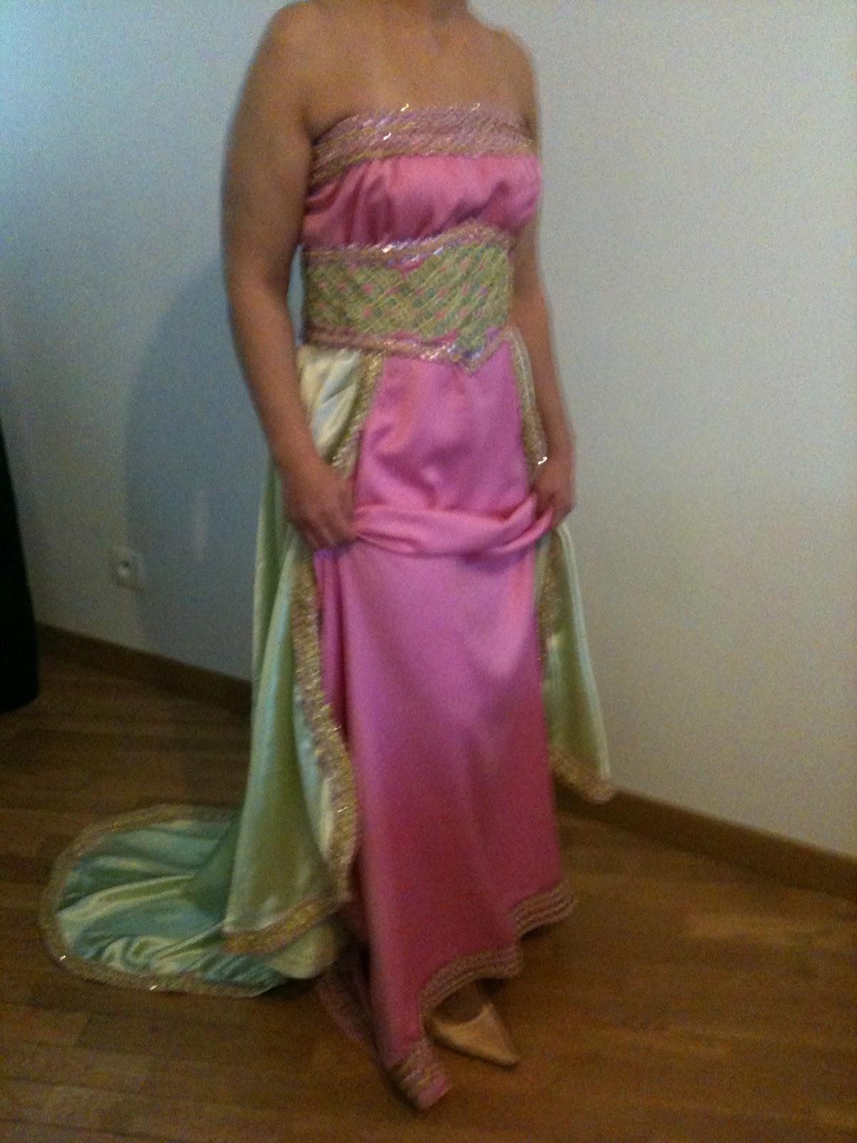robe kabyle rose