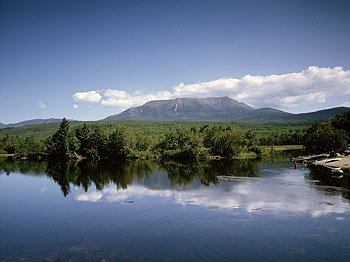 [17+mt.+katahdin+in+distance.jpg]