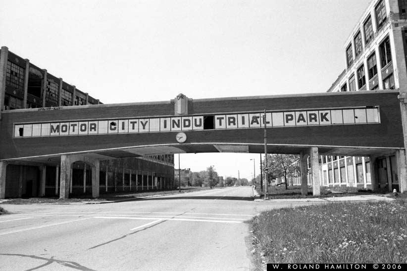 05packard-plant_n-east-bridge-copy1.jpg
