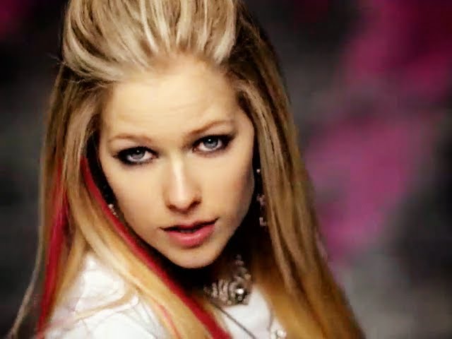 For Your Entertainment: Avril Lavigne