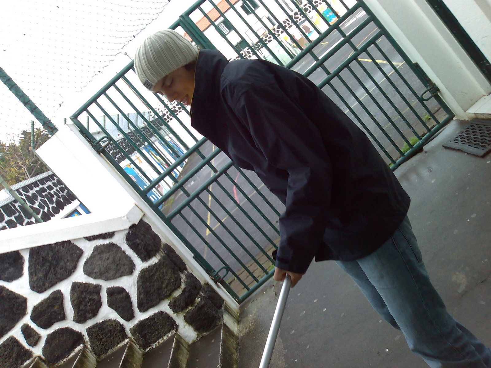 [06012009383.jpg]