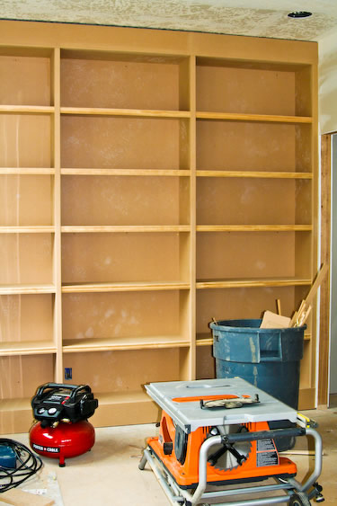[cookbook-shelves-wide-kalynskitchen.jpg]