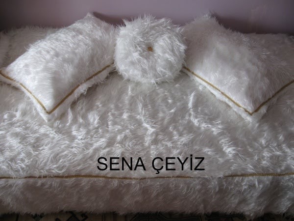 Peluş Yatak ÖrtüsüSena Çeyiz