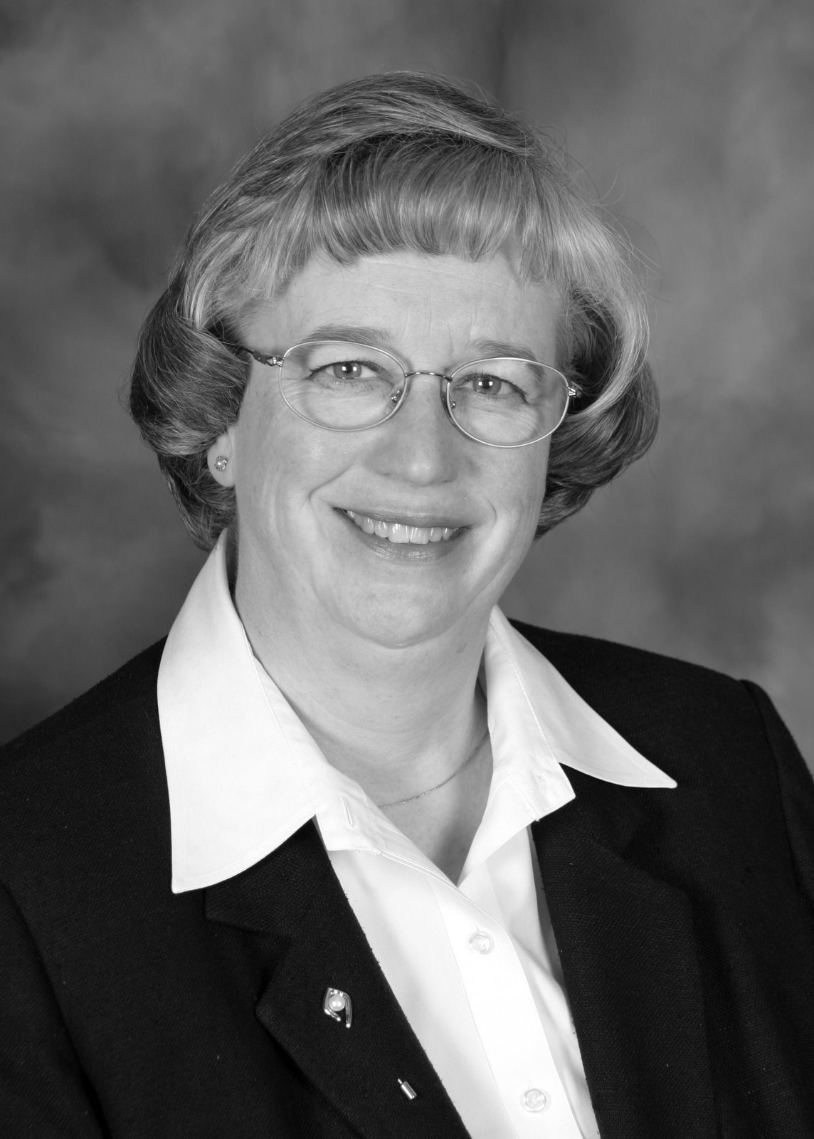 [Susan+Daggett+Photo.jpg]