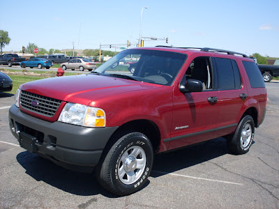 2004 Ford Explorer XLS