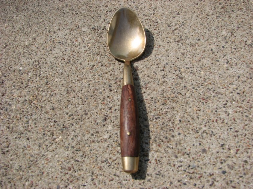 [spoonprop.jpg]