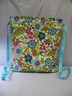 Susie's Quilted Cinch Sack - My RJR Fabrics contest entry