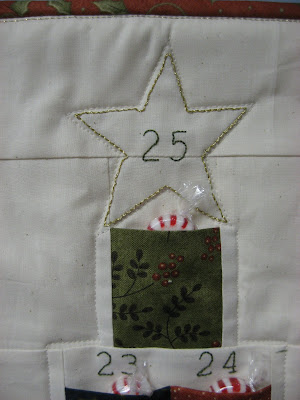 Advent Calendar Christmas Tree - A Quilted Wall Hanging