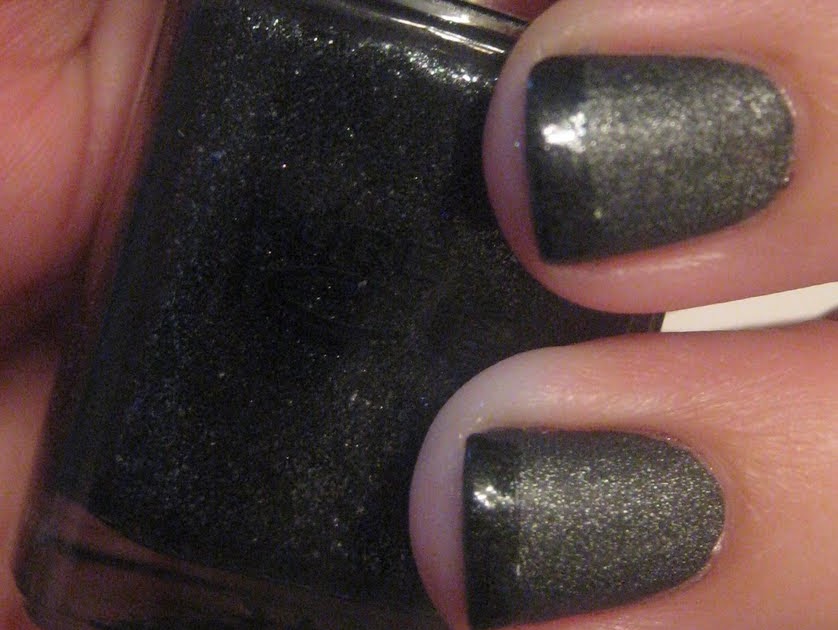 Nailgirl's Niche Weekend Black on Black French Manicure