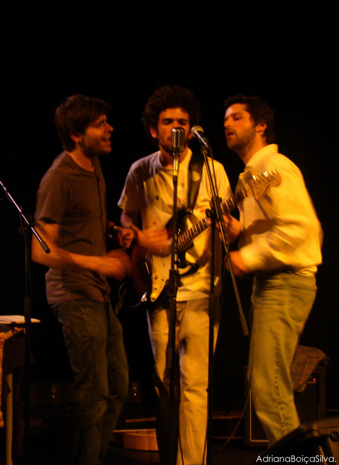 [Coelho+Radioactivo+12+_+aveiro.jpg]