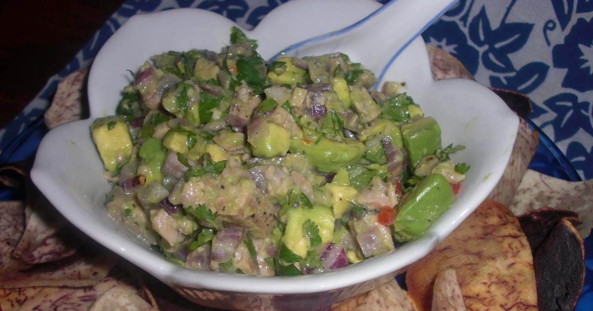 Kahakai Kitchen Seared Ahi Tuna and Avacado Tartare