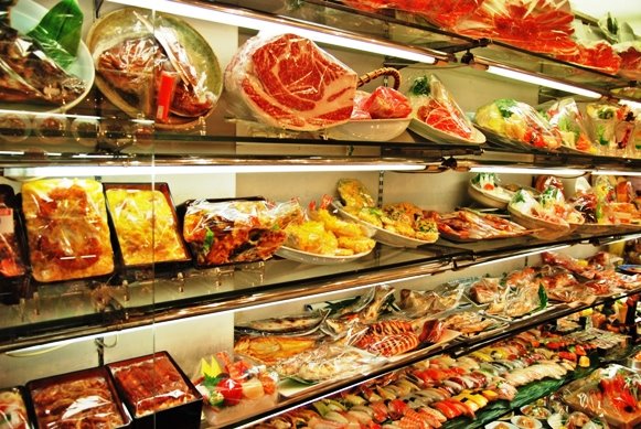 [Plastic+Food+(5).JPG]