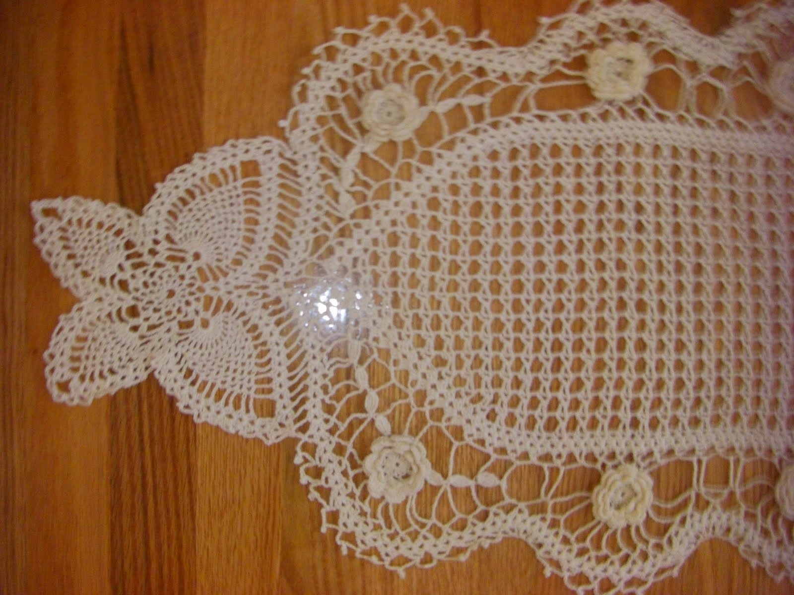 CROCHETED TABLE RUNNER PATTERNS CROCHET PATTERNS