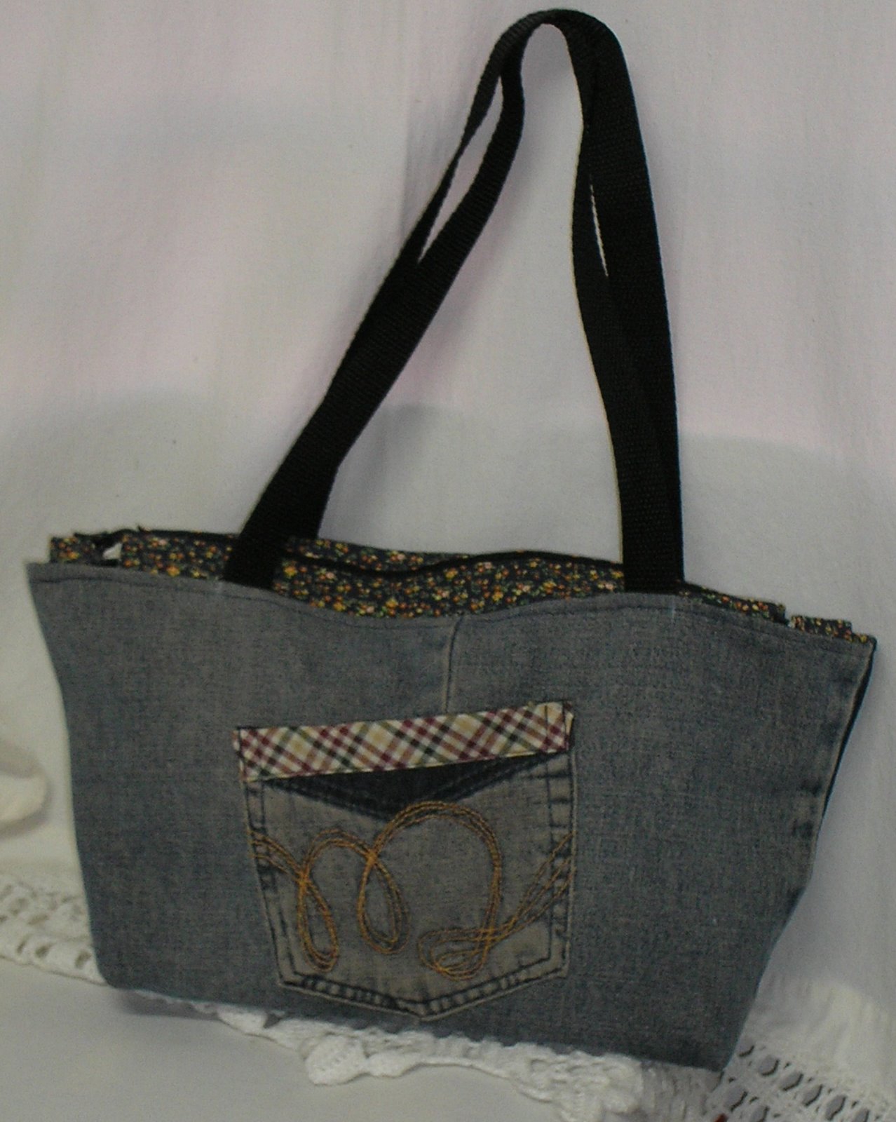 bolsa com retalhos jeans