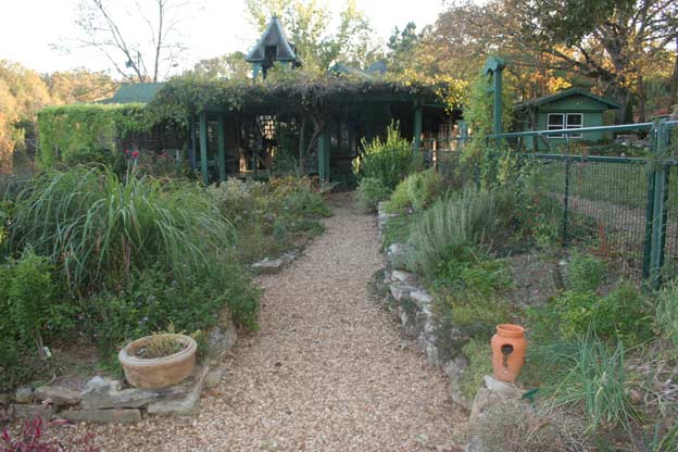 [Garden-Pathway-Oct.jpg]