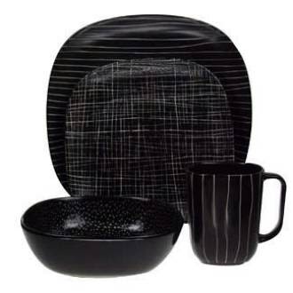 [ken+n+graffiti_charcoal.JPG]