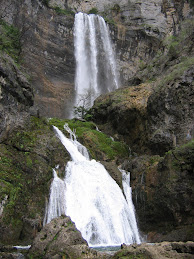 NACIMIENTO RÍO MUNDO