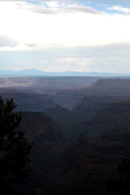 [Intrepid_Traveling_8_08CANYON_VERTICAL]