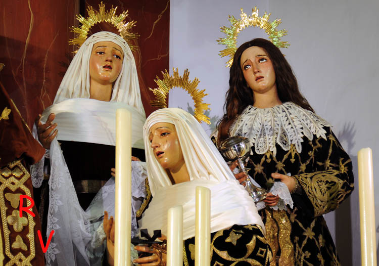 [2010quinariosantoentierro04.JPG]