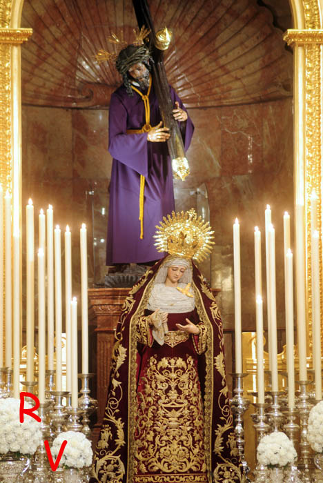 [2010triduomayortraspaso6.JPG]