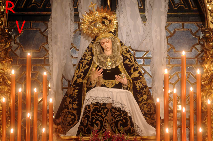[2010quinariodoloresservitas5.JPG]