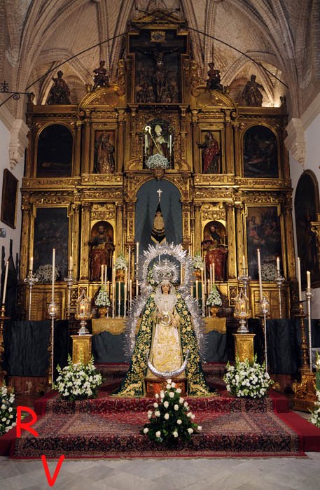 [2009bmdivinaenenfermera1.JPG]