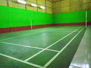 LAPANGAN BULU TANGKIS INDOOR