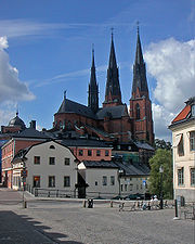 [180px-Domkyrkan_i_Uppsalas_stadsbild.jpg]