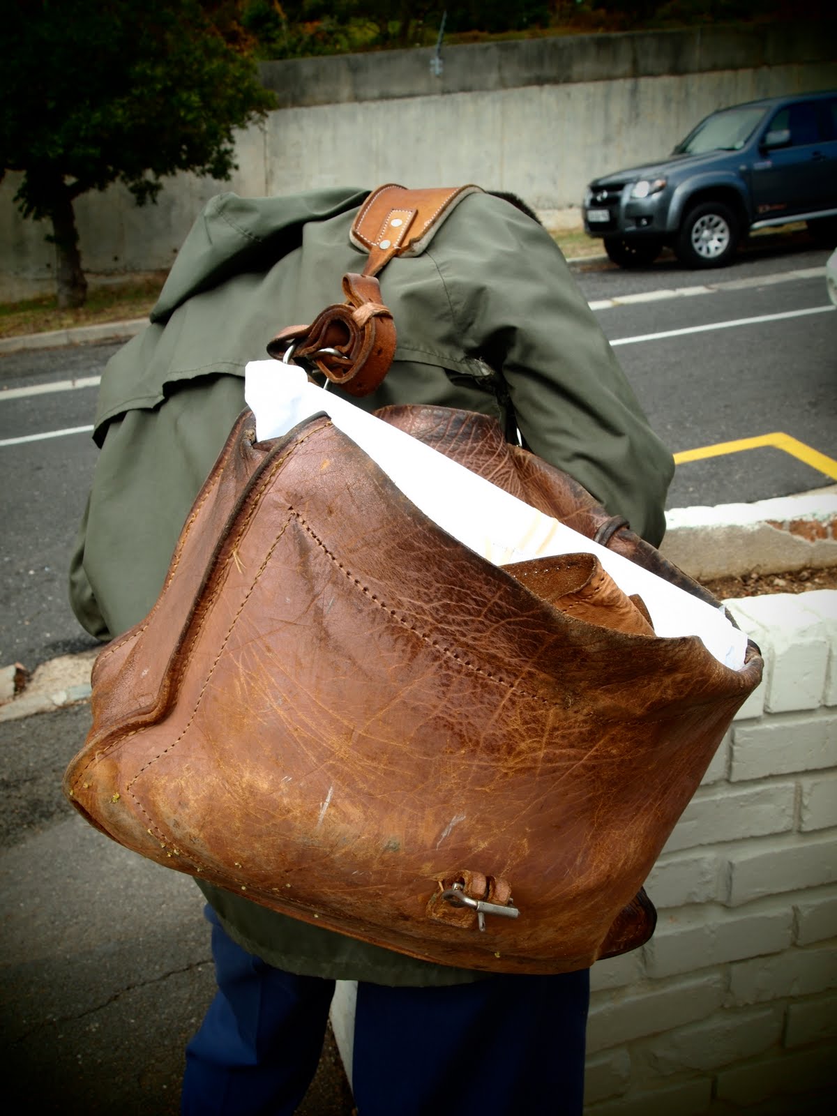 The Leather & Denim Vintager The Vintager Postman