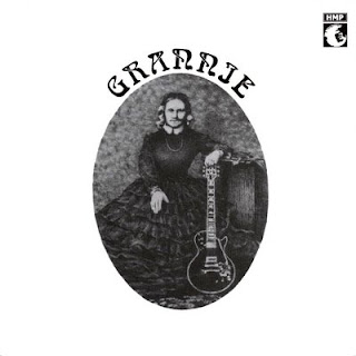 Mejor álbum 1971 - Página 3 GRANNIE+FRONT