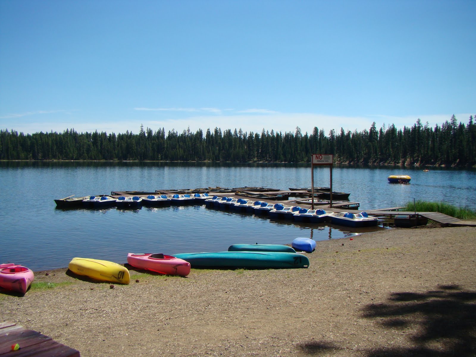 Central Oregon North Twin Lake, Twin Lakes Resort and Crane Prairie Resort