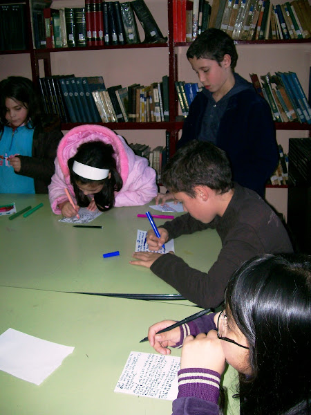 Lo mejor que queda en la Biblioteca:¡el regalo de los chicos, su sonrisa y sus dibujos!